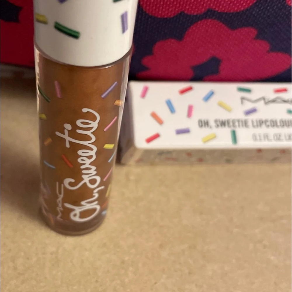 Mac lipstick - Picture 2 of 4